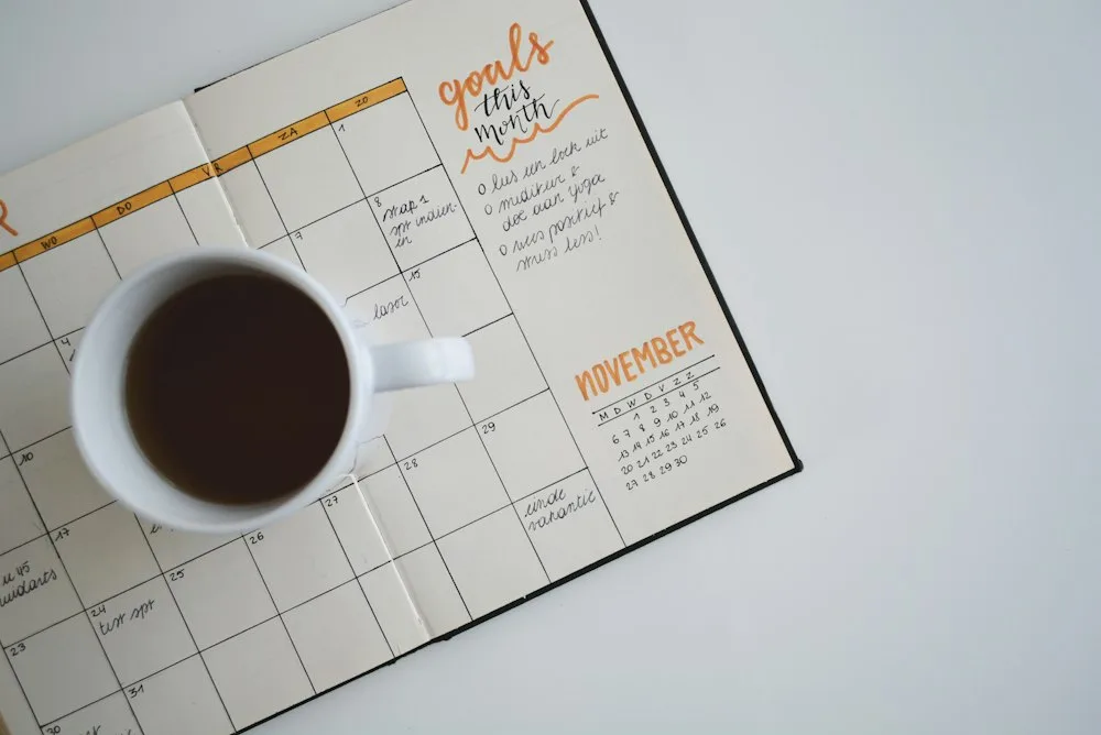 Daily Gratitude & Mindfulness Guided Journal (Undated Hardcover)